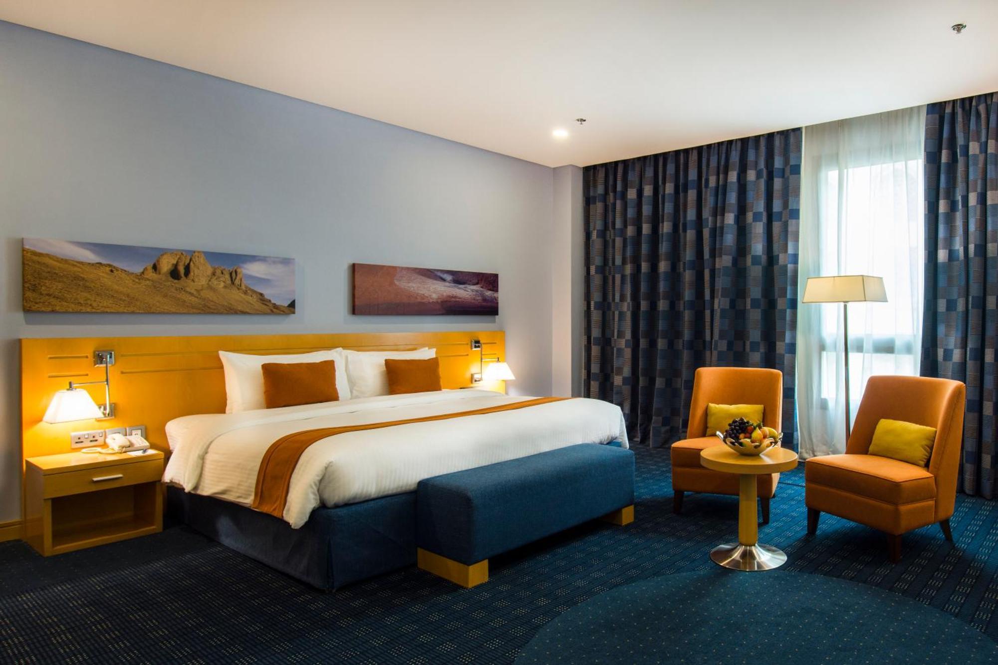 City Seasons Hotel & Suites Maskat Dış mekan fotoğraf