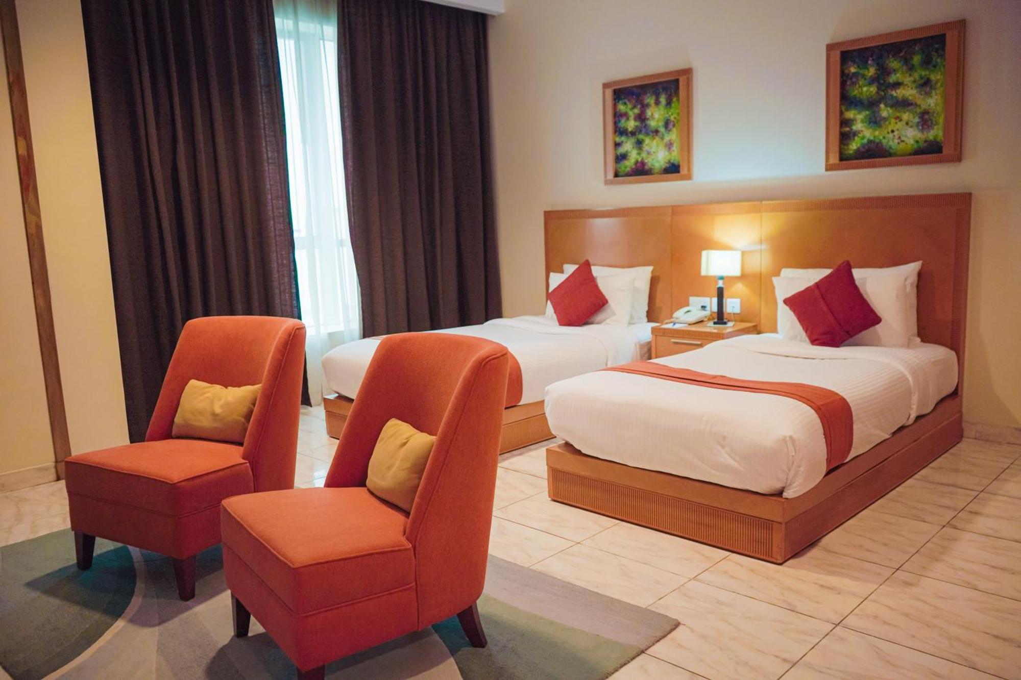 City Seasons Hotel & Suites Maskat Dış mekan fotoğraf