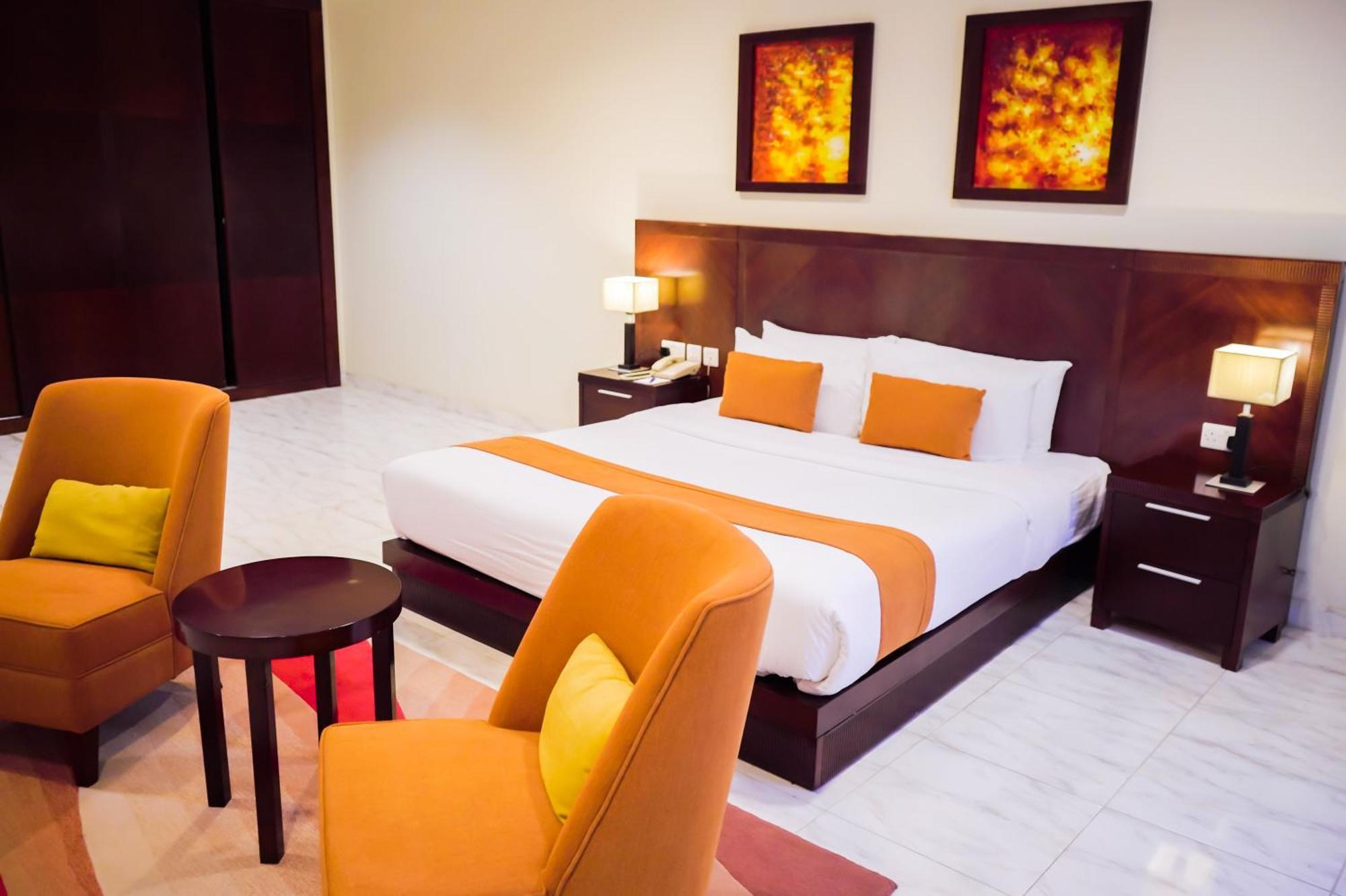 City Seasons Hotel & Suites Maskat Dış mekan fotoğraf
