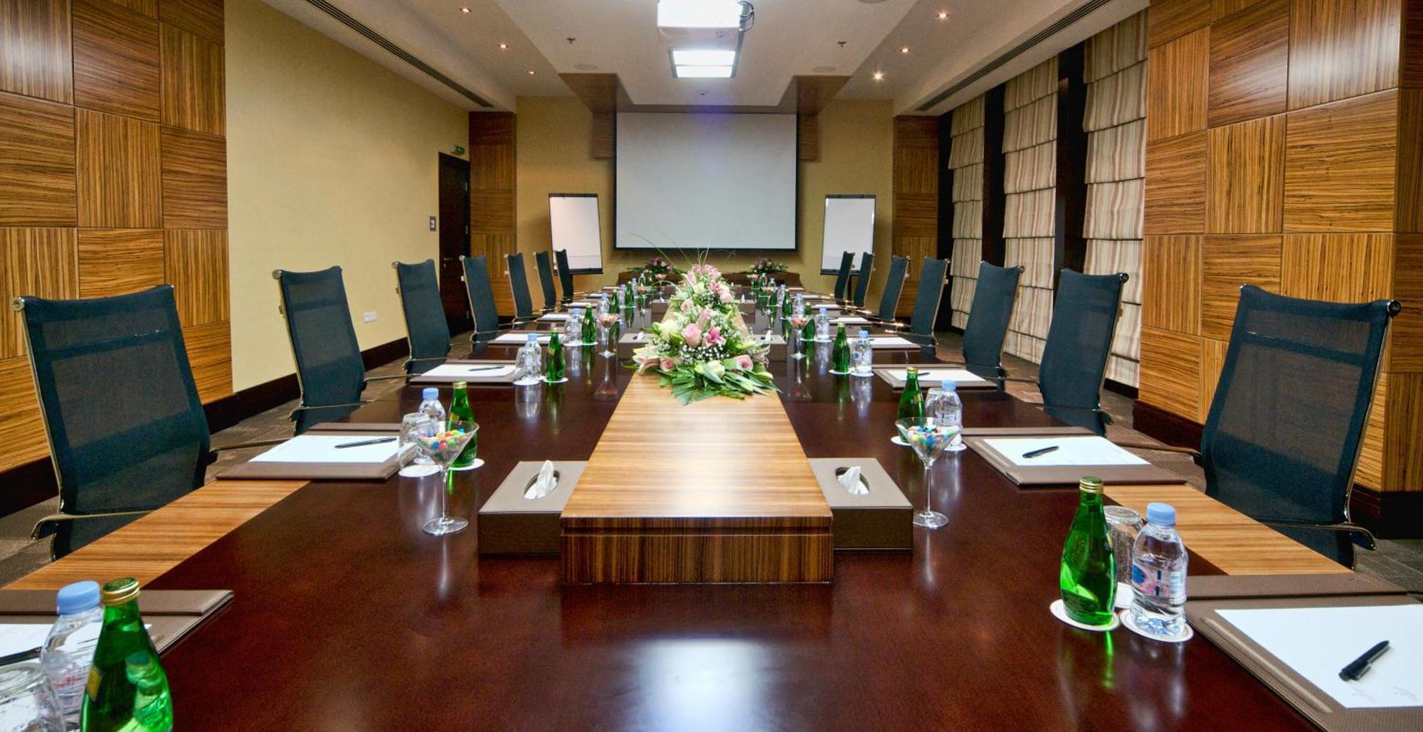 City Seasons Hotel & Suites Maskat Dış mekan fotoğraf