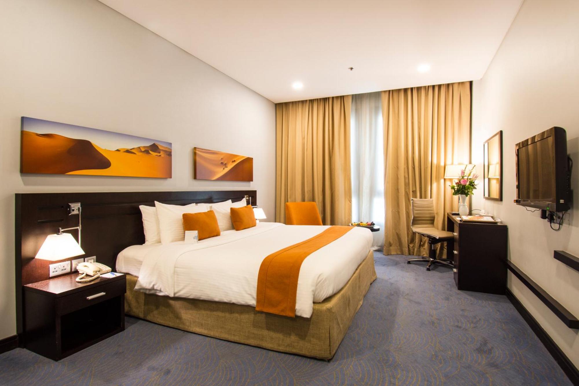 City Seasons Hotel & Suites Maskat Oda fotoğraf
