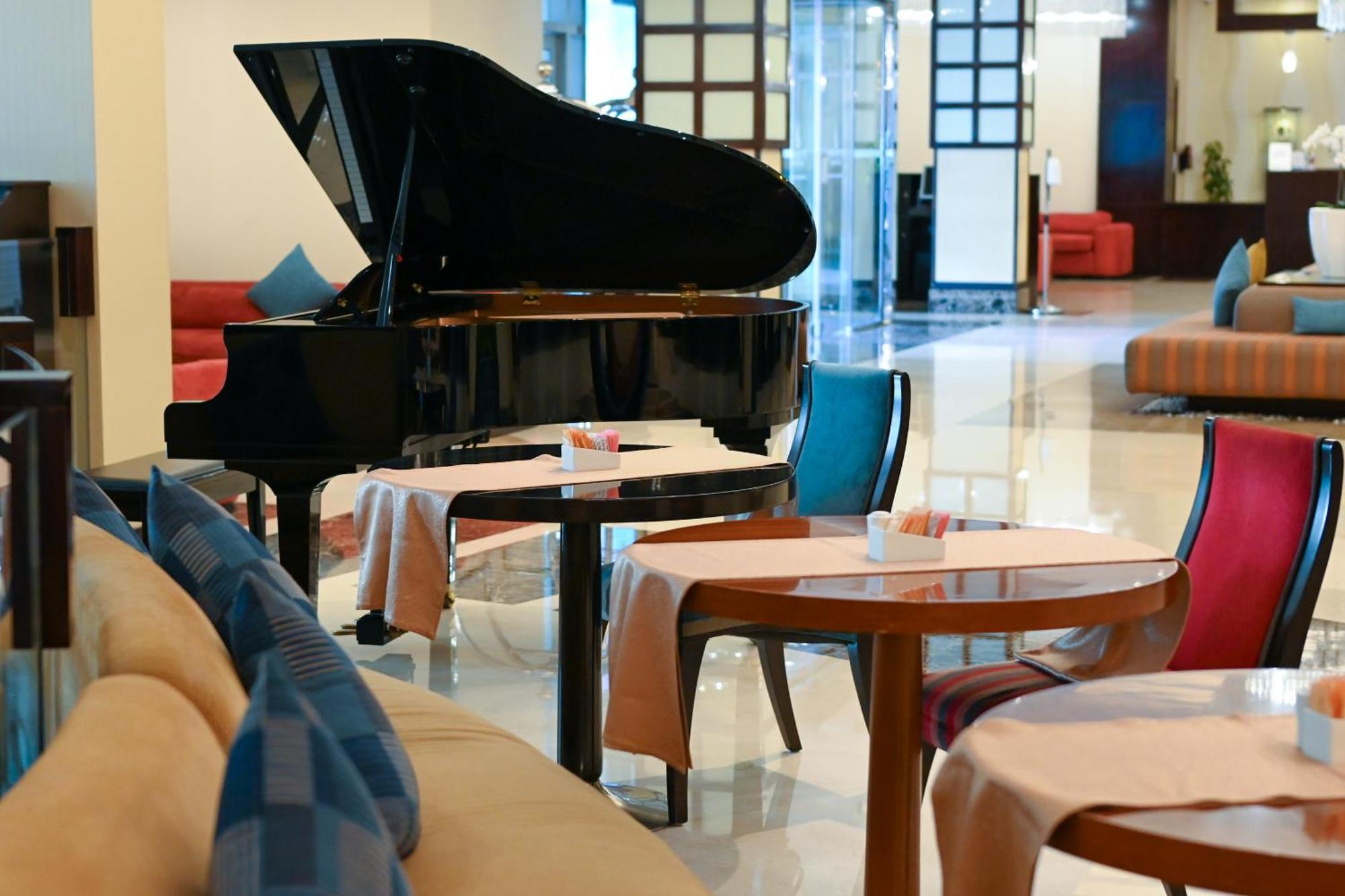 City Seasons Hotel & Suites Maskat Dış mekan fotoğraf