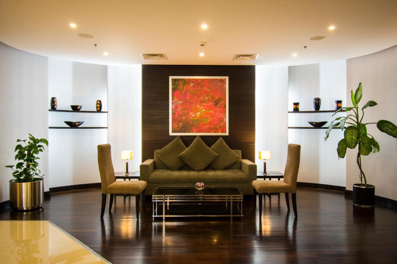 City Seasons Hotel & Suites Maskat Dış mekan fotoğraf